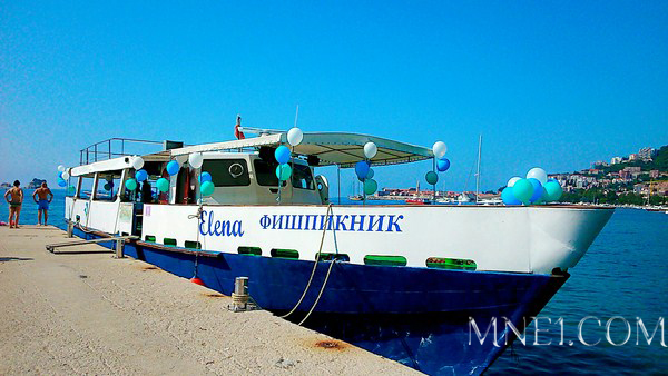 Фишпикник в Черногории Морская прогулка аренда яхты в черногории 